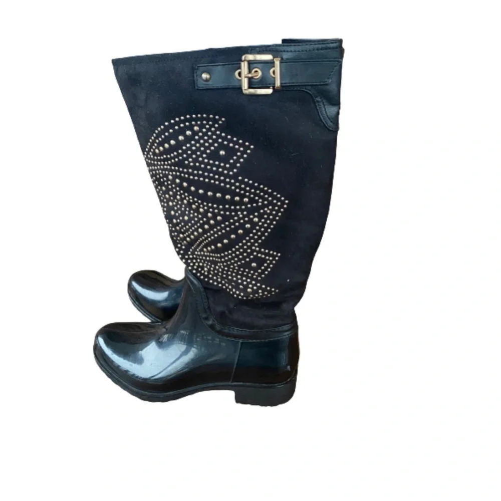 Bumper Katya studded buckle strap black rain boots size 8